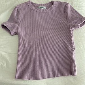 Urban outfitters lilac baby tee size small